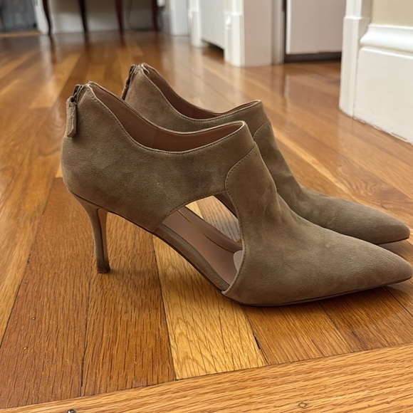 Cole Haan Elegant Tan Women's Heels Size 10 - Picture 2 of 7